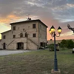 Casale Di Campagna * Monte San Giusto