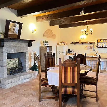 Casale Di Campagna