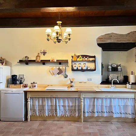 Casale Di Campagna * Monte San Giusto