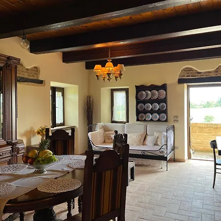 Casale Di Campagna Vakantiehuis Monte San Giusto