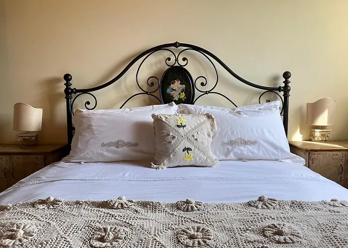 Casale Di Campagna * Monte San Giusto